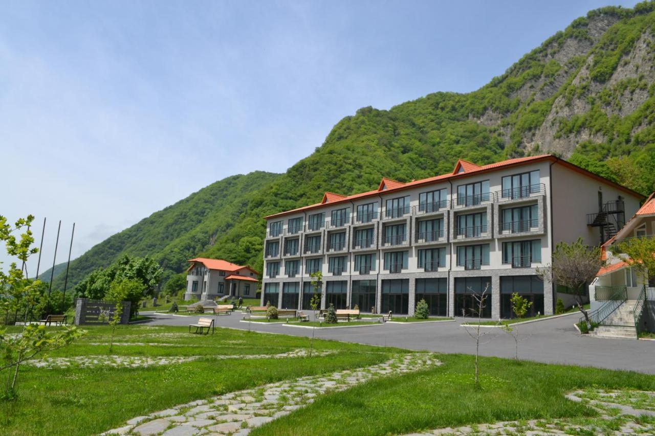Yurd Hotel Qax Exterior foto